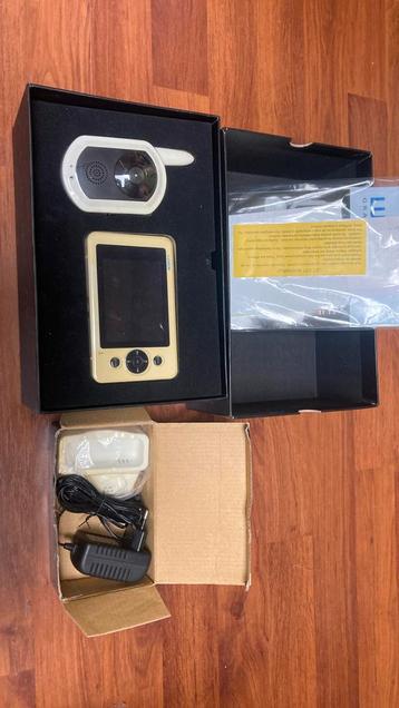Luvion grand elite babymonitor beschikbaar voor biedingen
