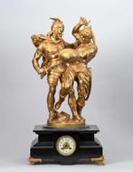 Verguld klok Islamitische strijder met een Romein, Antiek en Kunst, Kunst | Beelden en Houtsnijwerken, Ophalen of Verzenden
