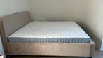 Tweepersoons Bed inclusief matras, Huis en Inrichting, Ophalen, Beige, Tweepersoons, Zo goed als nieuw