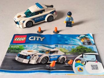 LEGO City Politieauto 60239 beschikbaar voor biedingen