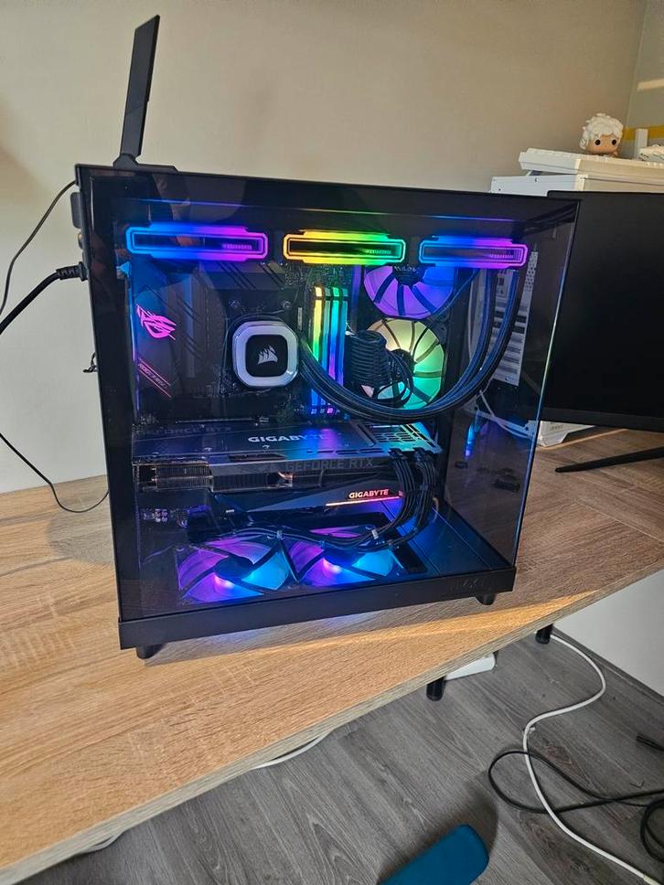 Gigabyte rtx 3080 10gb, Computers en Software, Videokaarten, Zo goed als nieuw, Nvidia, PCI-Express 4.0, GDDR6, HDMI, DisplayPort