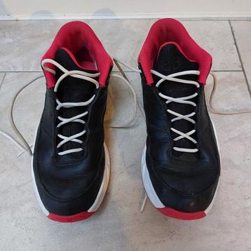 Nike Jordan Max Aura 3 sneakers
41 beschikbaar voor biedingen