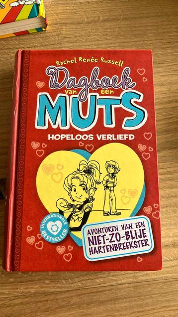 Rachel Renée Russell - Hopeloos verliefd deel 6 beschikbaar voor biedingen