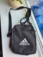 Adidas Zwart Schoudertasje - Weinig Gebruikt, Ophalen of Verzenden, Zwart, Schoudertasje