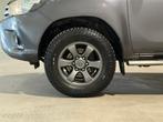 Toyota HiLux 2.4 D-4D-F Double Cab Cool Comfort 2017 CAMERA, Stof, Gebruikt, 4 cilinders, 150 pk