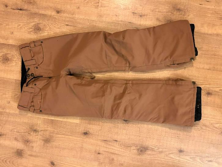 DC Skibroek, Kleding | Dames, Broeken en Pantalons, Zo goed als nieuw, Bruin, Lang, Ophalen of Verzenden