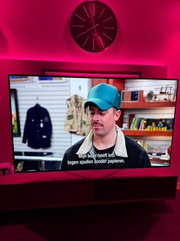 Oled LG 77 INCH tv  beschikbaar voor biedingen