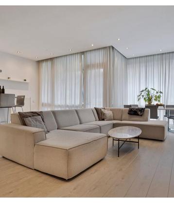 Mooie Lounge Bank te koop beschikbaar voor biedingen