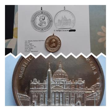 religie medaille beschikbaar voor biedingen