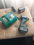 Makita Accu Rol met 2 Batterijen en Oplader, Doe-het-zelf en Verbouw, Gereedschap | Boormachines, Gebruikt, Variabele snelheid