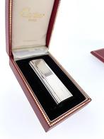 Les Must de Cartier Verzilverde Aansteker Oval Shaped Stripe, Cartier, Parijs, Ophalen of Verzenden, Zo goed als nieuw