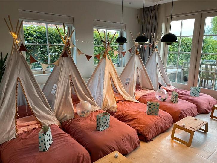 Tipi tent slaapfeestje glamping 14x ️ Maarssen/Utrecht, Hobby en Vrije tijd, Feestartikelen | Verhuur, Ophalen