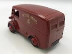 Dinky Toys 260 Royal Mail Van rood- REPAINT- M16, Gebruikt, Auto, Dinky Toys, Ophalen of Verzenden