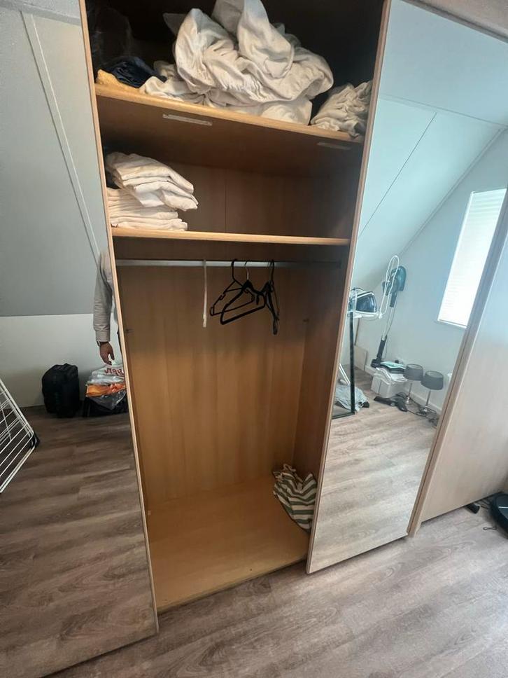 Grote Schuifdeur Kleerkast met Spiegeldeuren, Huis en Inrichting, Kasten | Kledingkasten, Zo goed als nieuw, 200 cm of meer, 50 tot 75 cm