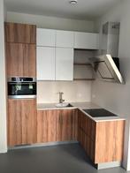 Houten keuken, Silestone blad, Pelgrim apparatuur, Huis en Inrichting, Keuken | Complete keukens, Ophalen, Bruin, Hoekkeuken, Zo goed als nieuw