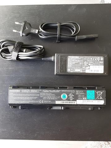 TOSHIBA adapter en LI-ion 20  beschikbaar voor biedingen