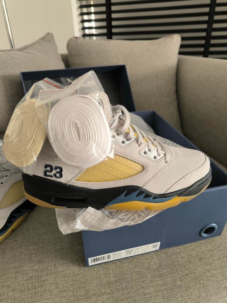Air Jordan 5 Retro x A Ma Maniere Nieuw maat 42,5, Kleding | Heren, Schoenen, Ophalen of Verzenden, Nieuw