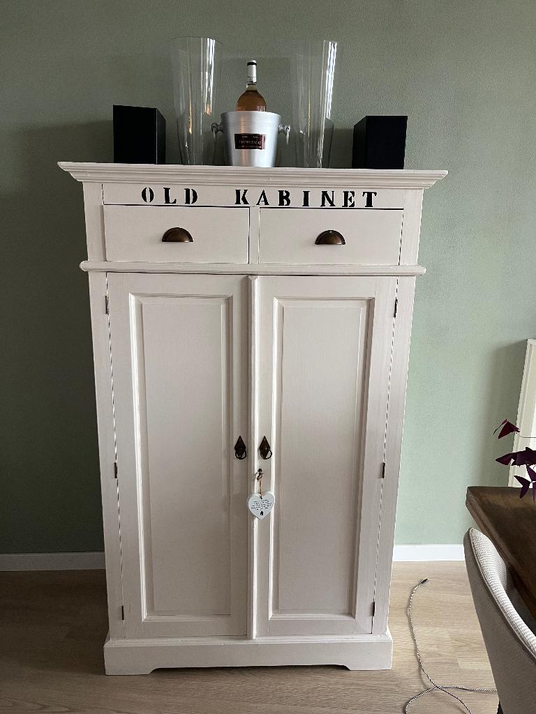 Kastje wit old kabinet, Antiek en Kunst, Ophalen