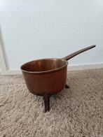 Warner kookpot op korte poten gemaakt van brons., Brons, Ophalen