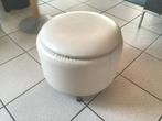Vintage beige skai opbergpoef / poef, Ophalen, Minder dan 50 cm, Gebruikt, Rond