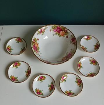 Bon bon schaaltjes + groot schaaltje Old Country Roses  beschikbaar voor biedingen