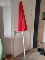 Rode parasol - zo goed als nieuw!, Tuin en Terras, Ophalen