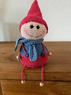 schattig zittend kaboutertje, gehaakt, Ophalen of Verzenden, Nieuw, Overige typen