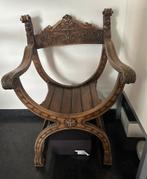 Antiek Houten Kuipstoel met Snijwerk, Antiek en Kunst, Ophalen