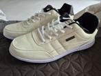 Sneakers, Wit, Nieuw, Ophalen of Verzenden, Sneakers of Gympen