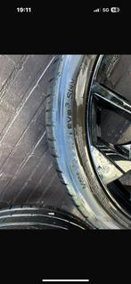 Audi Velgen 21 inch met Banden - Zeer Goede Staat, Auto-onderdelen, Banden en Velgen, 255 mm, Zomerbanden, 21 inch, Ophalen of Verzenden