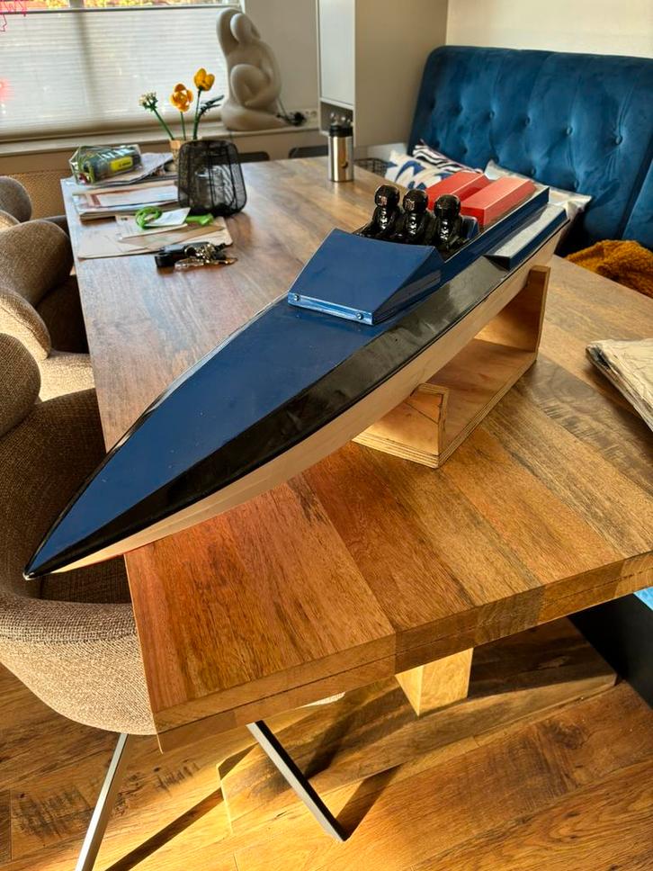 Graupner arrow, Hobby en Vrije tijd, Modelbouw | Boten en Schepen, Zo goed als nieuw, Ophalen of Verzenden