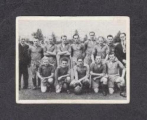 Voetbalplaatje Brabantia Eindhoven1951-1952., Verzamelen, Overige Verzamelen, Zo goed als nieuw, Ophalen of Verzenden
