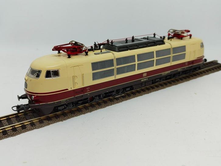 Roco 04146A – Elektrische locomotief BR103 240-8 van de DB, Hobby en Vrije tijd, Modeltreinen | H0, Zo goed als nieuw, Locomotief