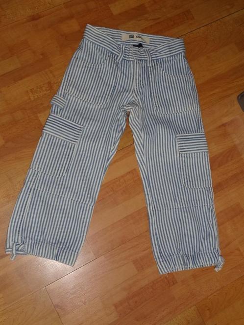 gestreepte Capri broek van GAP mt 166/122, Kinderen en Baby's, Kinderkleding | Maat 122, Zo goed als nieuw, Meisje, Broek, Ophalen of Verzenden