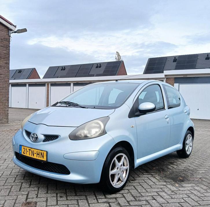 Toyota Aygo 1.0 12V (APK 18-06-2026), Auto's, Toyota, Bedrijf, Aygo, ABS, Airbags, Centrale vergrendeling, Radio, Startonderbreker