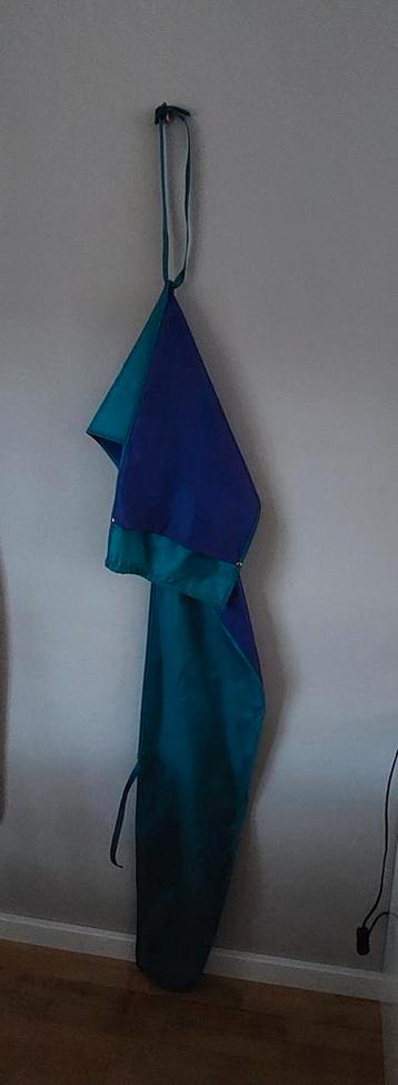 1x skihoes beschikbaar voor biedingen