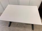 Mooie bureau in hoogte verstelbaar, Ophalen, In hoogte verstelbaar, Zo goed als nieuw, Bureau
