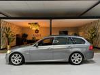 BMW 3-serie Touring 325d M Pakket Trekhaak Memory Pano Leder, Auto's, Automaat, Achterwielaandrijving, Zwart, Lichtsensor