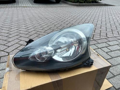 Linker koplamp Toyota Aygo 2005-2014, Auto-onderdelen, Verlichting, Gebruikt, Ophalen of Verzenden