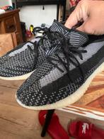 ADIDAS YEEZY BOOST 350 Carbon, Kleding | Heren, Schoenen, Ophalen of Verzenden, Gedragen, Zwart