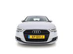 Audi A3 Sportback 30 TFSI Sport Lease Edition Aut. *NAVI-FUL, Auto's, Audi, Te koop, Zilver of Grijs, Benzine, 640 kg