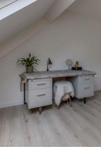 Gipsen bureau vintage/brocant, Huis en Inrichting, Bureaus, Ophalen, Gebruikt