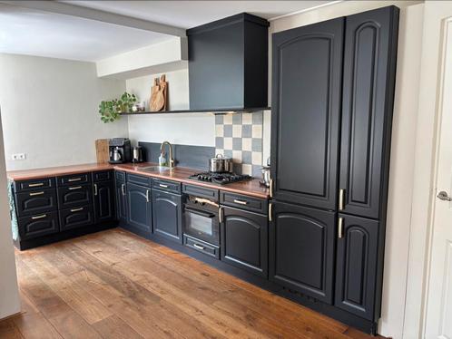 Ruime hoekkeuken linclusief apparatuur!, Huis en Inrichting, Keuken | Complete keukens, Gebruikt, Hoekkeuken, Grijs, Hout, Ophalen