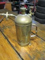 Koperen spuitje, Ophalen