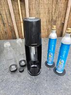 Sodastream met 3 cilinders en 2 flessen, Witgoed en Apparatuur, Bruiswatermachines, Ophalen of Verzenden, Zo goed als nieuw