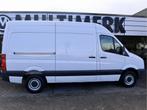 Volkswagen Crafter 35 2.0 TDI L2H2 AIRCO CRUISE TREKHAAK, Euro 5, Achterwielaandrijving, Gebruikt, 4 cilinders