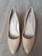 High Heels Beige 8 cm Ongedragen 41 Hakken, Kleding | Dames, Schoenen, Pumps, Verzenden, Beige, Nieuw