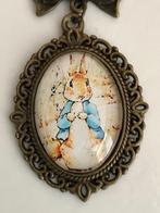Beatrix Potter Peter Rabbit Ketting met Cabochon, Ophalen of Verzenden, Nieuw, Dier
