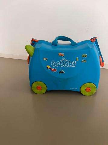 Trunki kinderkoffer. Ideaal om op te rijden/zitten beschikbaar voor biedingen