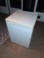 Gratis oudijzer koelkast werkt niet, Minder dan 75 liter, Ophalen, Zonder vriesvak, 160 cm of meer